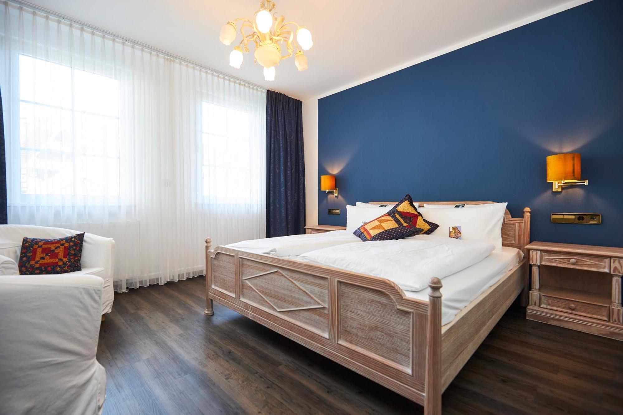 Flair Hotel Vier Jahreszeiten Бад-Урах Екстер'єр фото