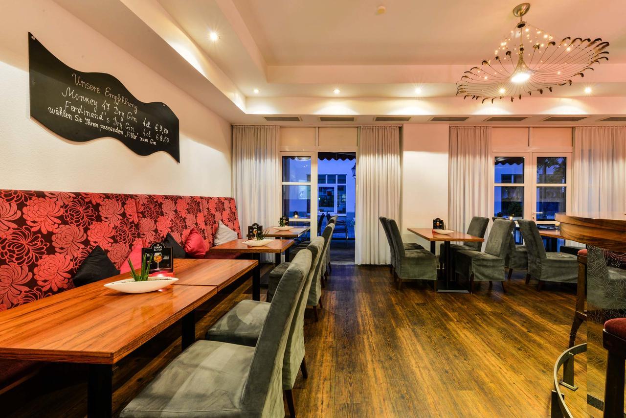 Flair Hotel Vier Jahreszeiten Бад-Урах Екстер'єр фото